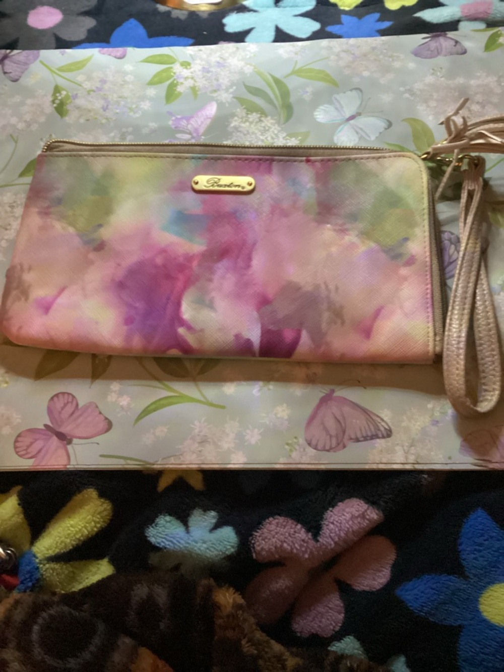 Source Unknown Pastel Multicolor Watercolor Wristlet Clutch